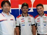 Crutchlow renovó su contrato con el equipo LCR Honda